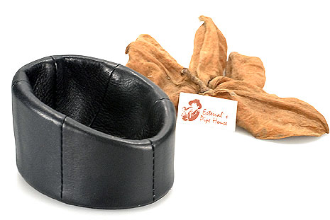 Pfeifensessel Leder schwarz für 1 Pfeife  Pfeifensessel Leder schwarz für 1 Pfeife
